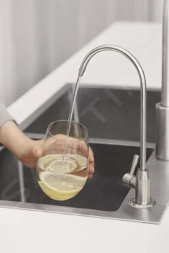 Philips Filtraggio - Set Rubinetto Per Lavello Con Funzione Di Filtraggio, Cromo AUT3268/10 20 Philips Filtraggio - Set Rubinetto Per Lavello Con Funzione Di Filtraggio, Cromo AUT3268/10 -Casa Arredamento Negozio 14510d3c8af46ae8d215a863